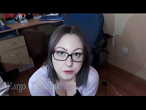 ❤️ Chica sexy con gafas chupa consolador profundamente en la cámara Porno ruso en es.mass-pr.ru ❌️